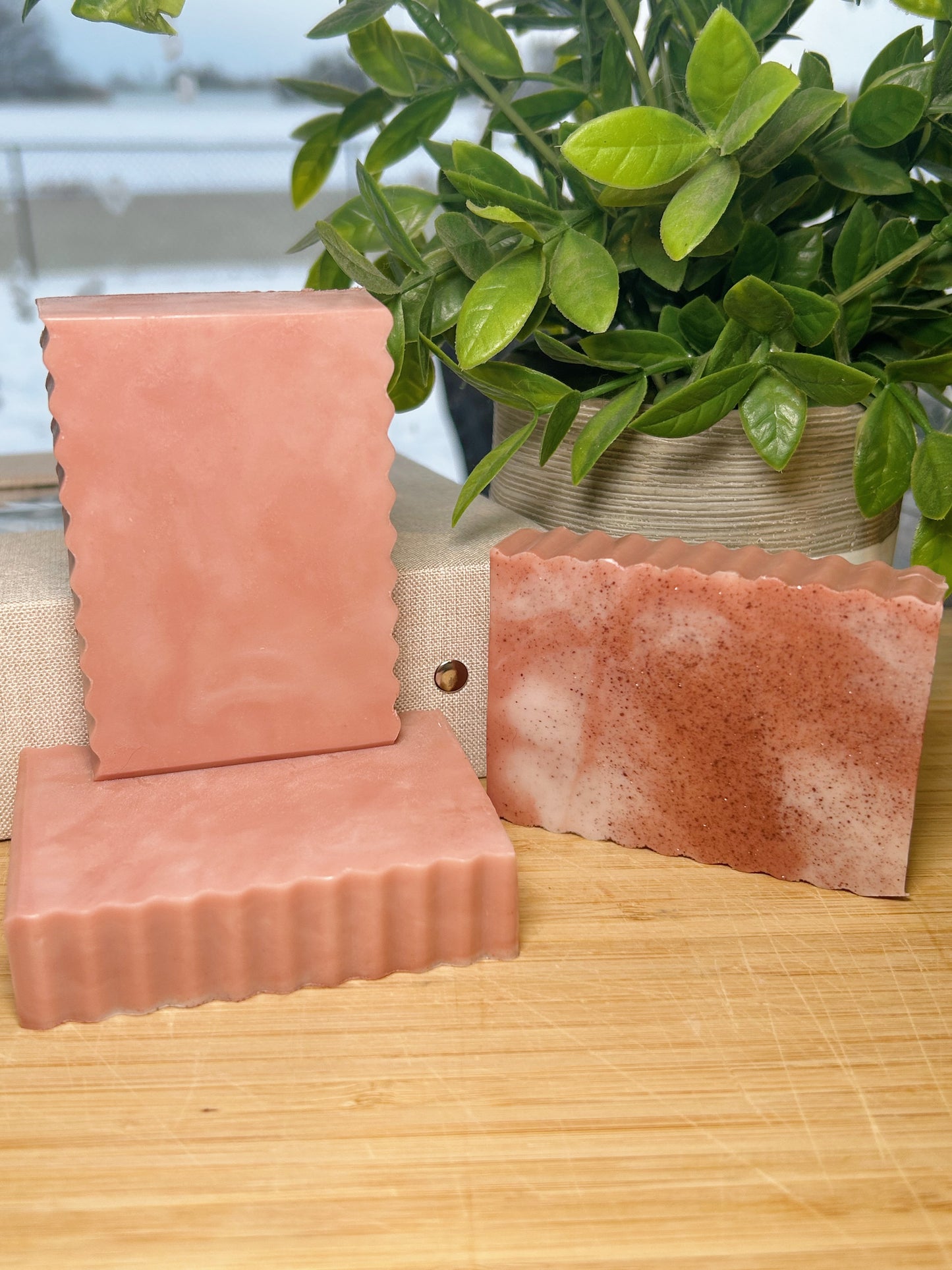 Fresh Cut Roses | Rose essential oils