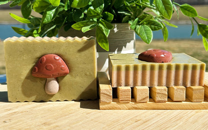 MUSHROOM FOREST |Sandalwood, Lemongrass + more